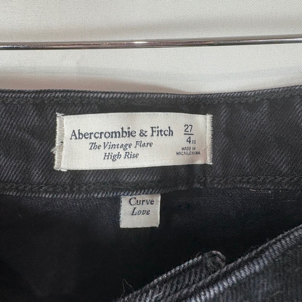 Abercrombie & Fitch Curve Love Vintage Flare High Rise Black Jeans 27 4XS - Picture 5 of 8